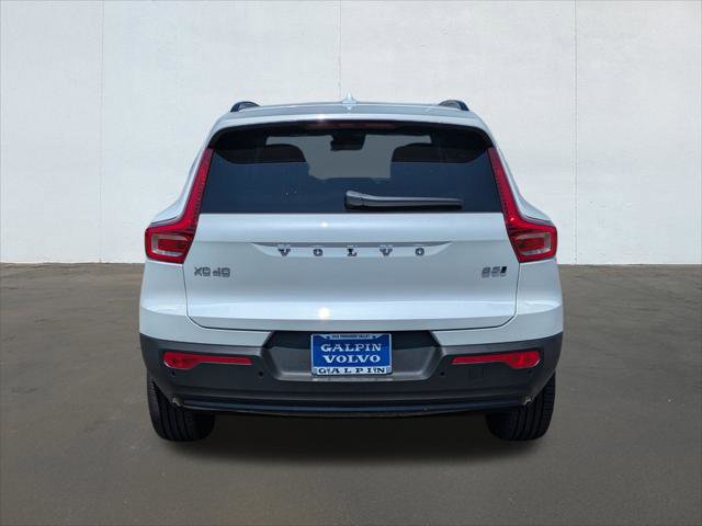 New 2026 Volvo XC40 B5 Plus w/ Protection Package Premier image 5