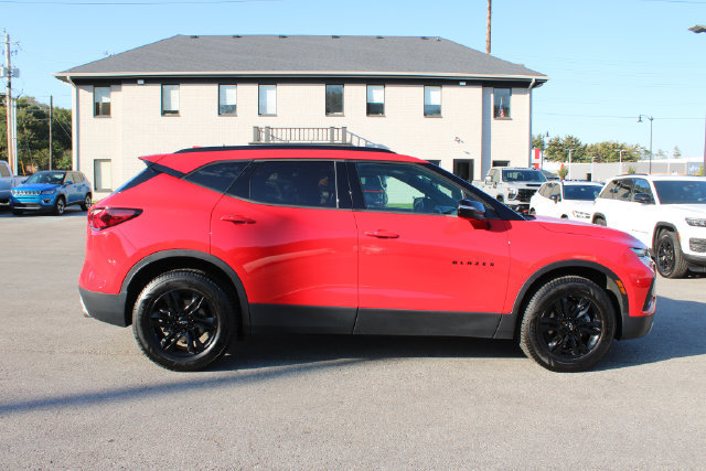 Used 2021 Chevrolet Blazer LT w/ Midnight/Sport Edition FWD image 6