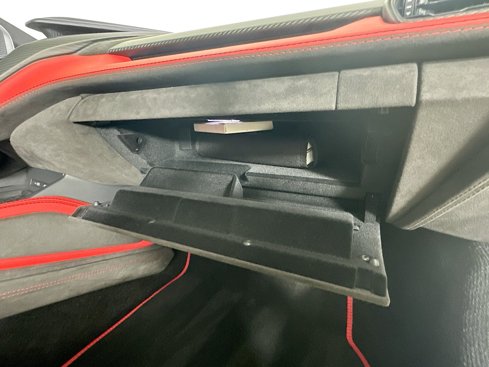 Used 2024 Lamborghini Revuelto AWD/4WD image 60