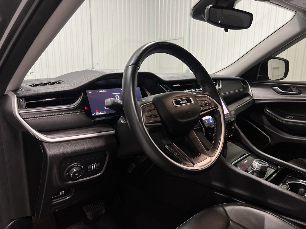 Used 2021 Jeep Grand Cherokee L Limited image 8