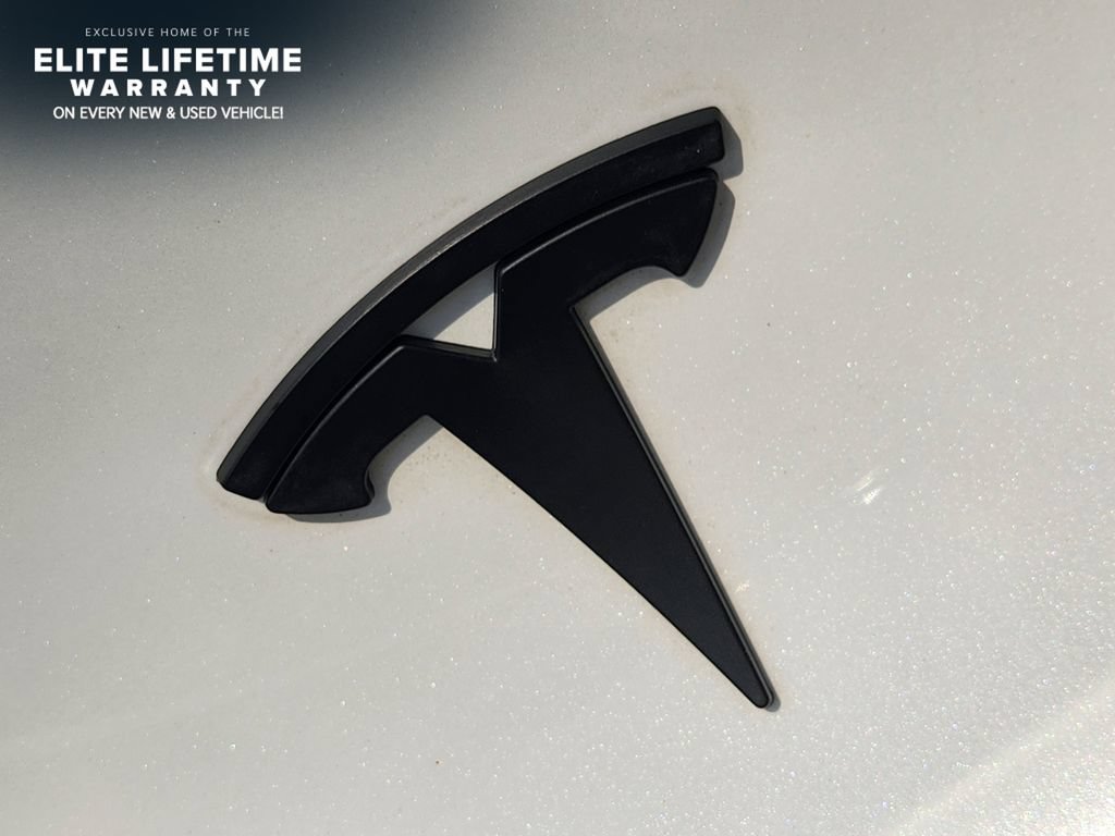 Used 2024 Tesla Model Y Long Range AWD/4WD image 6