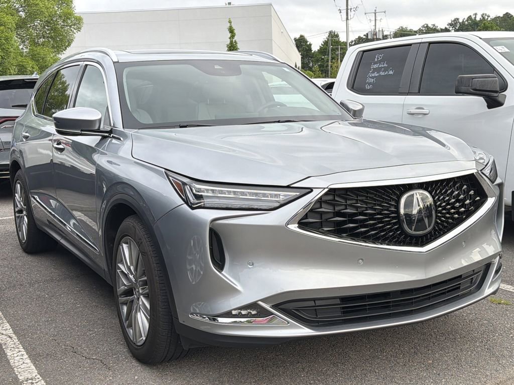 Used 2023 Acura MDX SH-AWD w/ Advance Package image 3