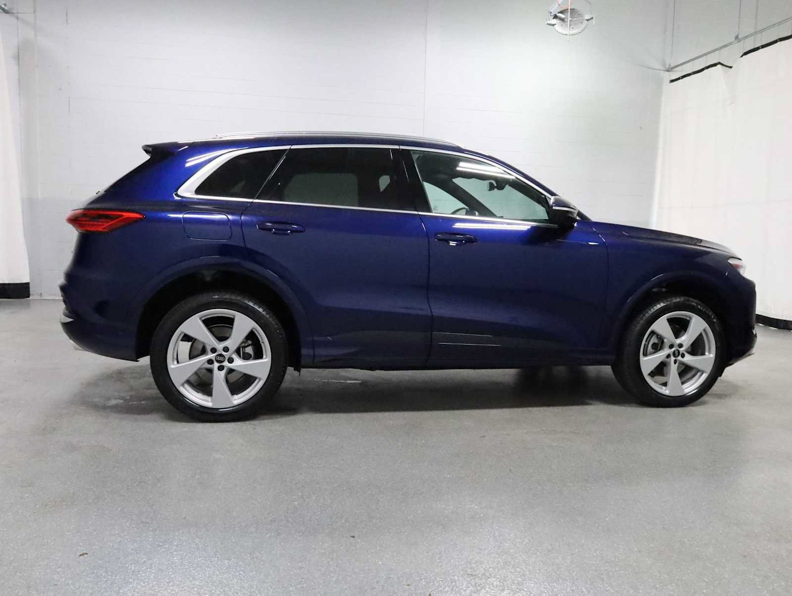Certified 2025 Audi Q5 Premium Plus AWD/4WD image 10