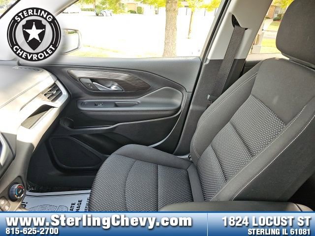 Used 2024 GMC Terrain SLE image 21