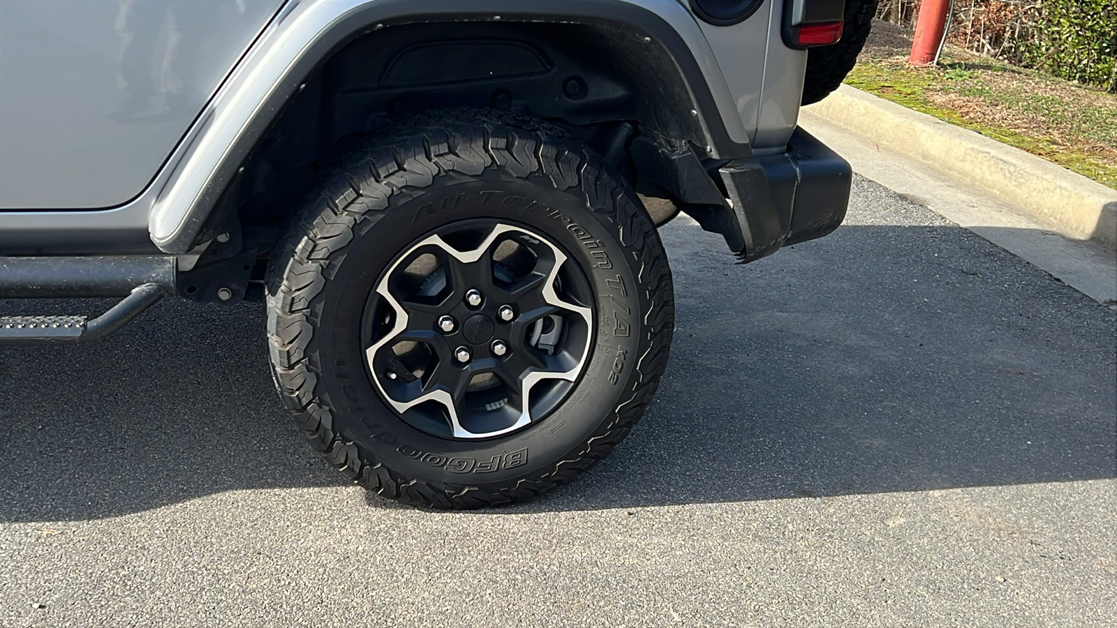 Used 2021 Jeep Wrangler Unlimited Rubicon 4xe w/ Cold Weather Group image 12