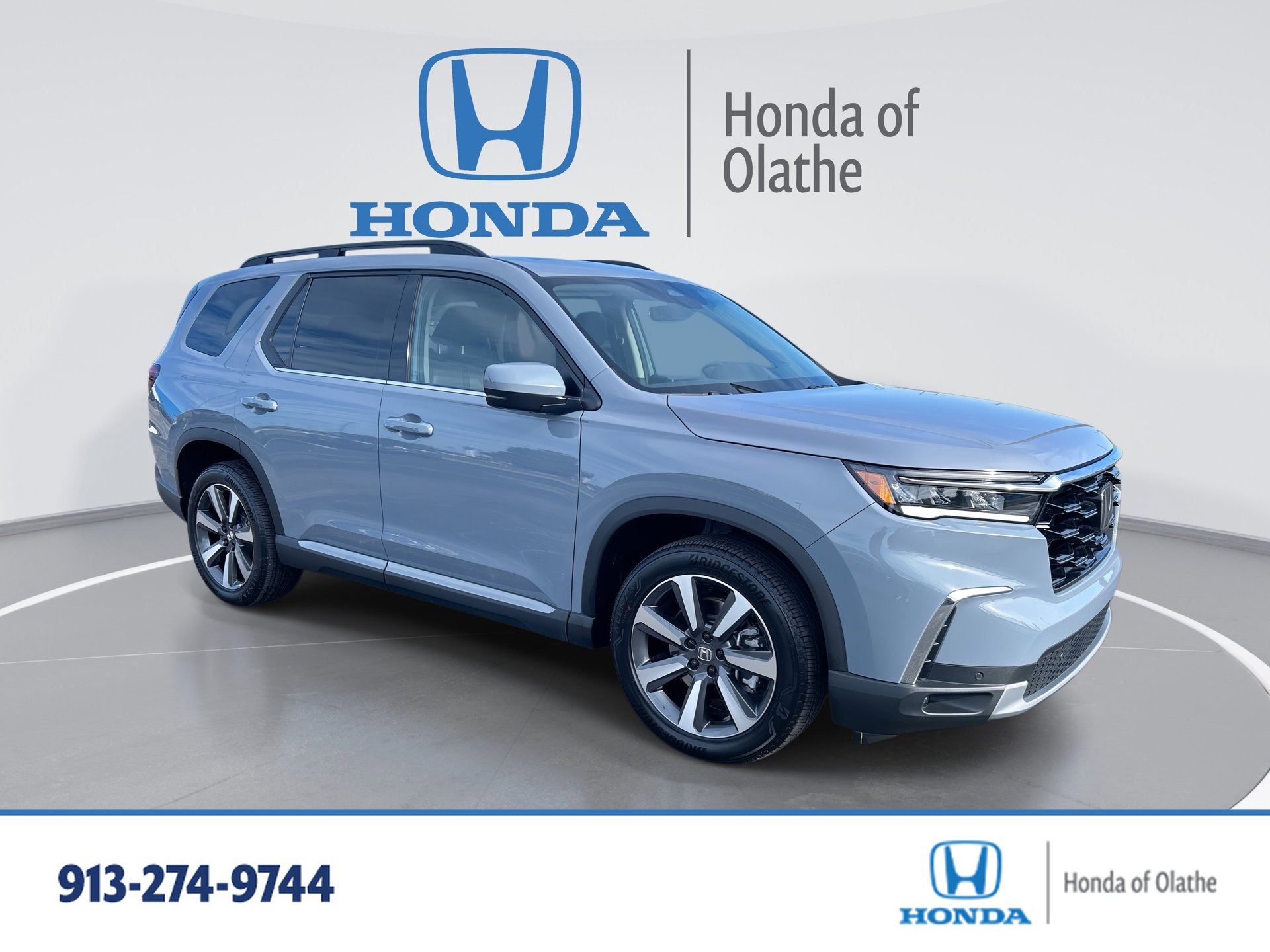 Certified 2025 Honda Pilot Touring