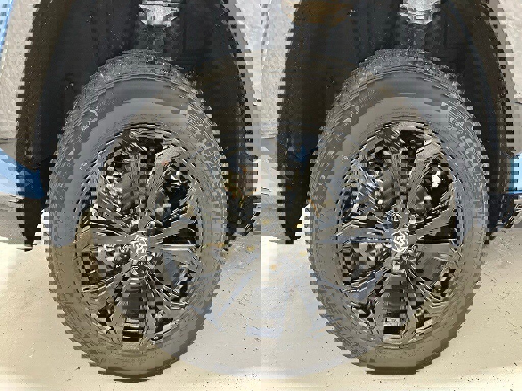 Used 2024 Toyota RAV4 XSE image 65