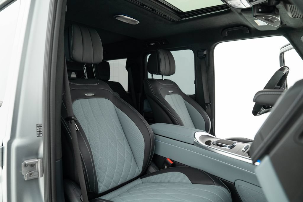 Used 2025 Mercedes-Benz G 63 AMG 4MATIC image 36