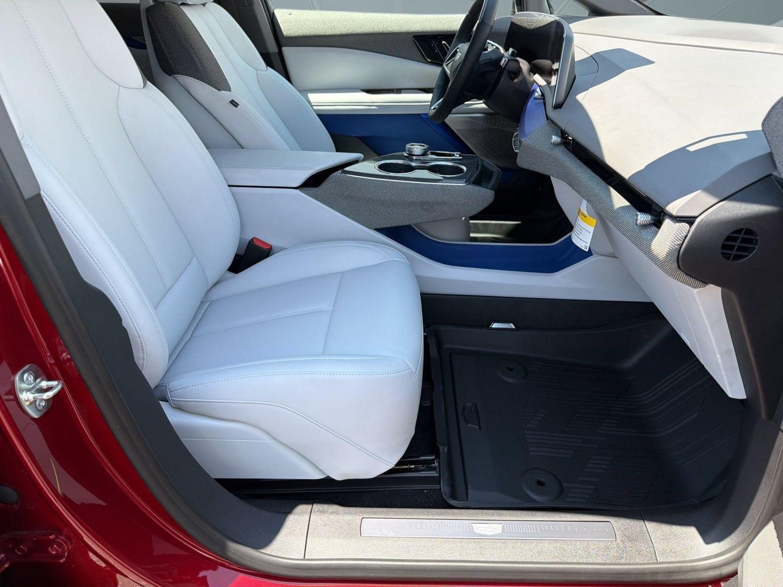 New 2026 Cadillac Optiq Sport 1 w/ LPO, Floor Liner Package RWD image 24