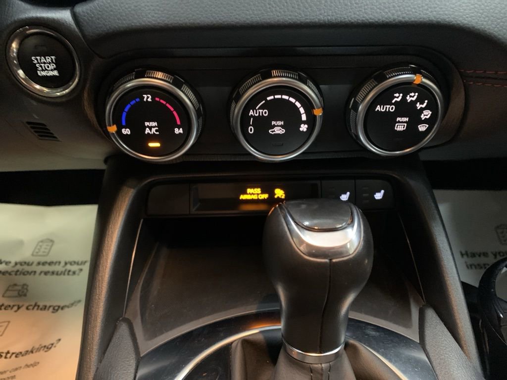 Used 2020 FIAT 124 Spider Abarth w/ Visibility Group image 18