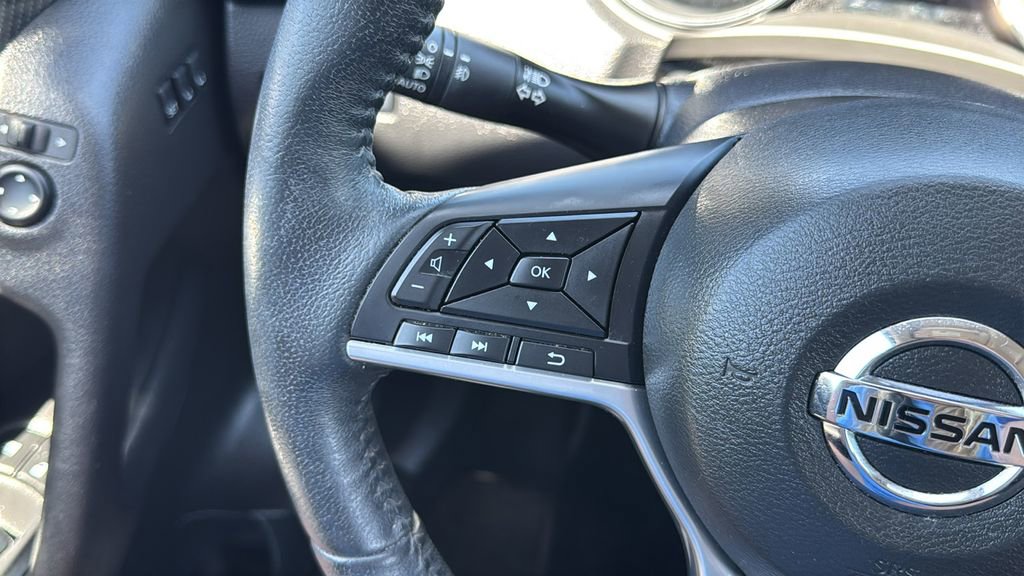 Used 2019 Nissan Rogue SL image 25