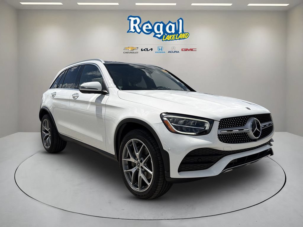 Used 2021 Mercedes-Benz GLC 300 4MATIC image 1
