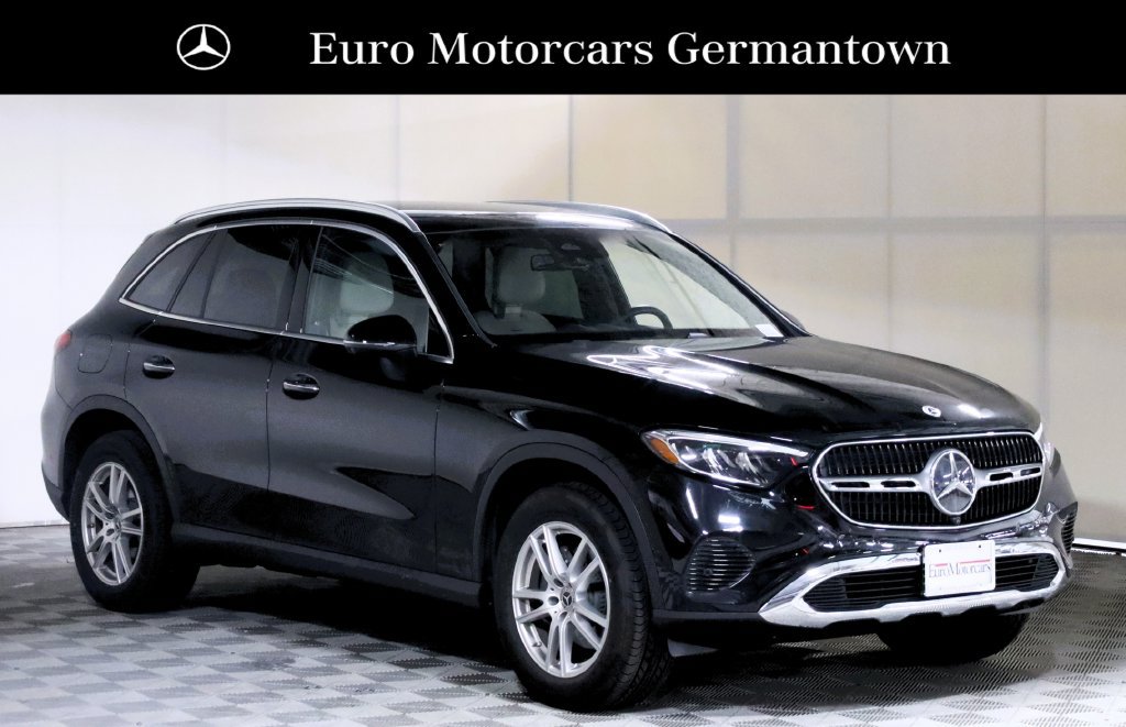 Used 2026 Mercedes-Benz GLC 300 4MATIC image 1
