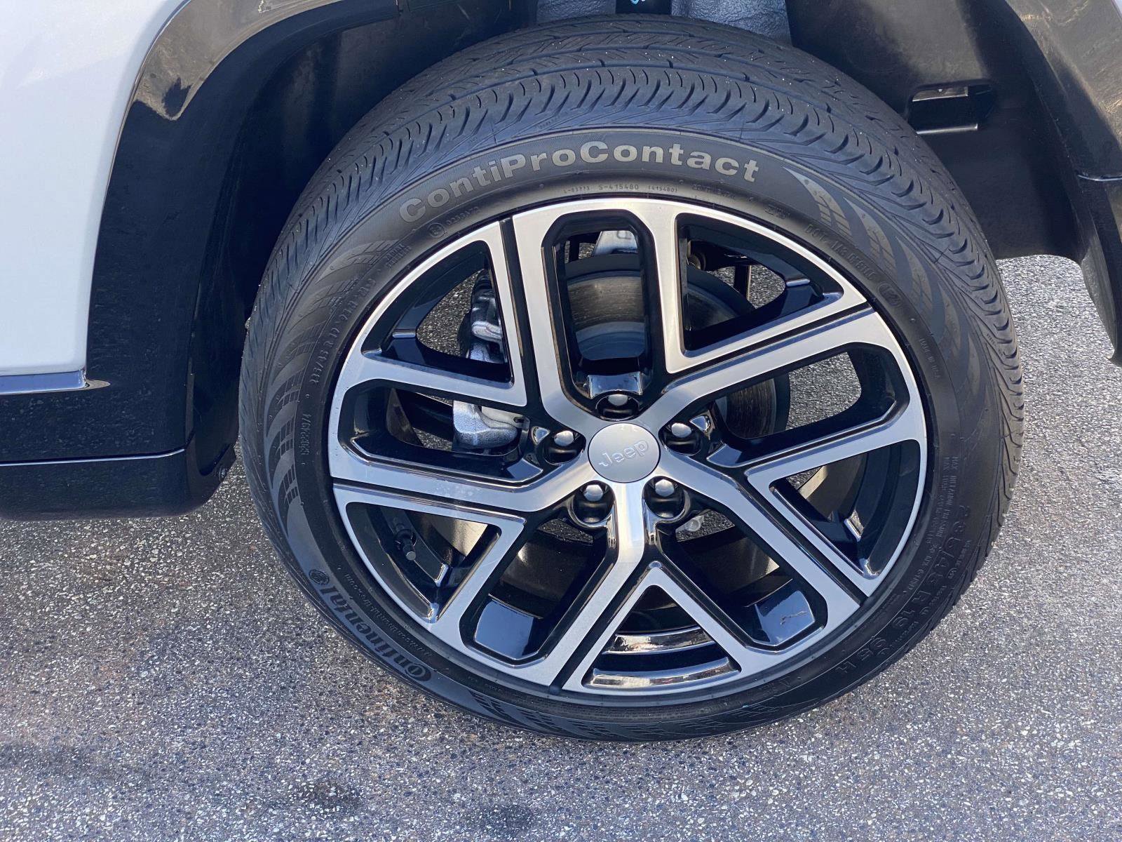 Used 2024 Jeep Compass Limited w/ Elite Group image 24