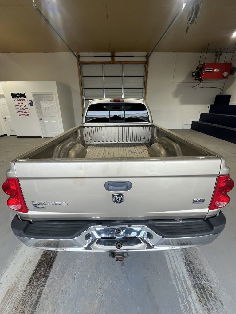 Used 2005 Dodge Dakota SLT w/ Trailer Tow Group image 4