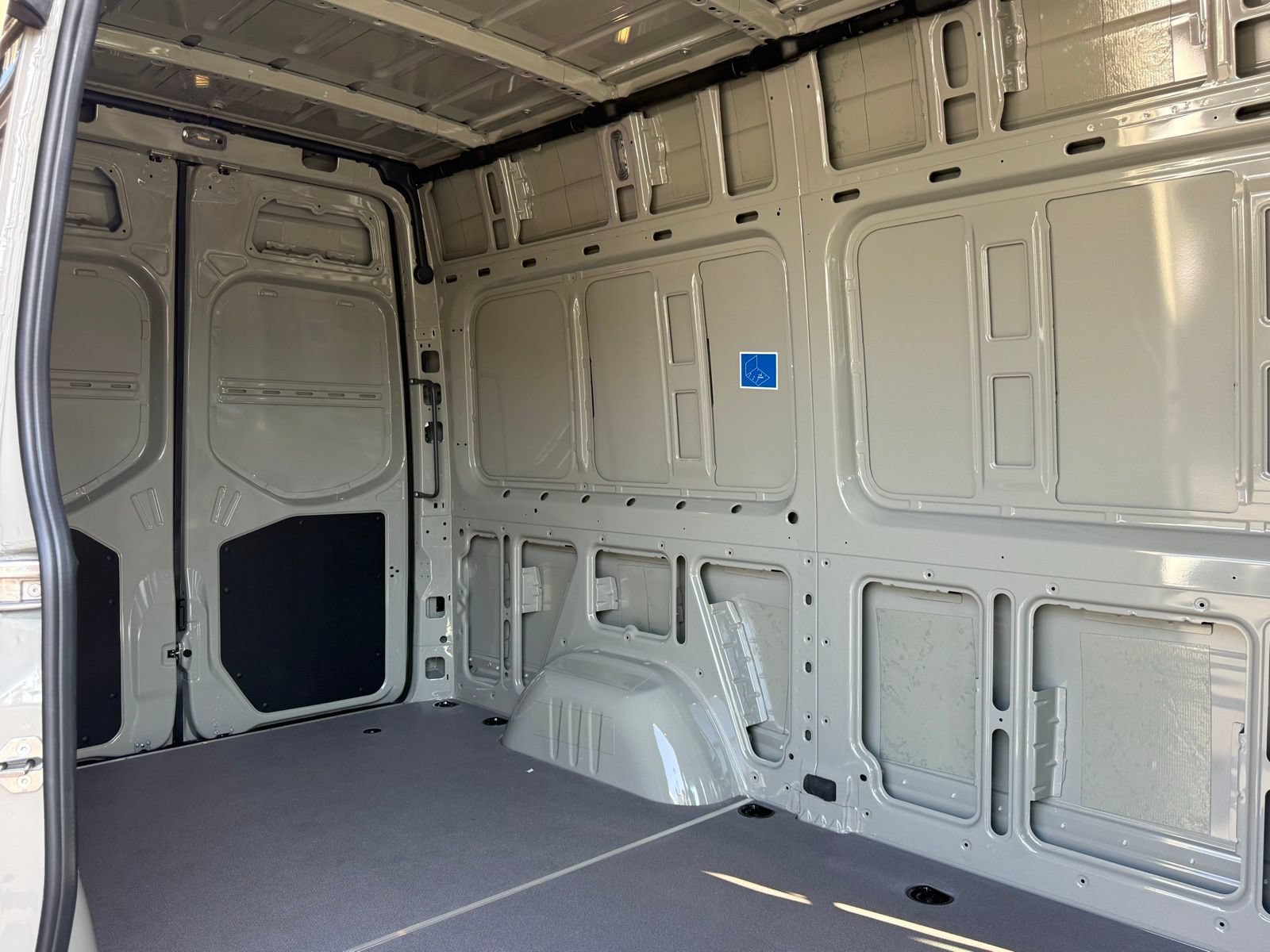 New 2026 Mercedes-Benz Sprinter 2500 image 14