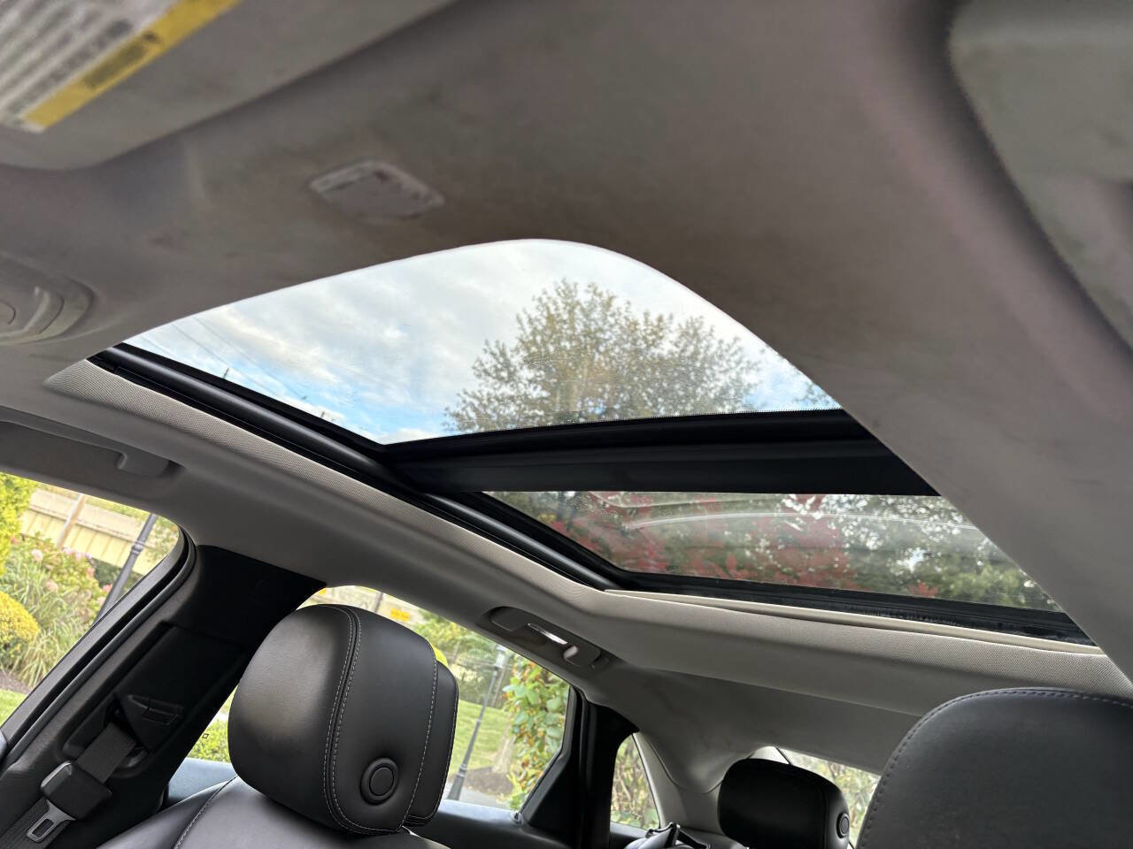 Used 2013 Cadillac XTS Luxury w/ Driver Awareness Package image 11