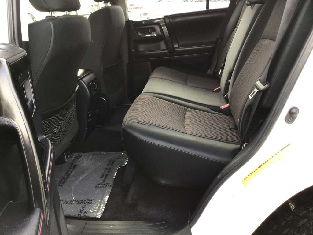 Used 2018 Toyota 4Runner TRD Off-Road image 13