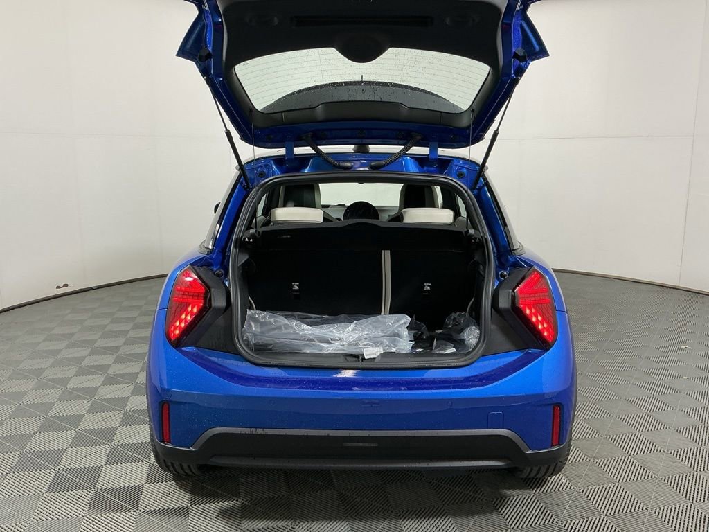 New 2026 MINI Cooper S image 26