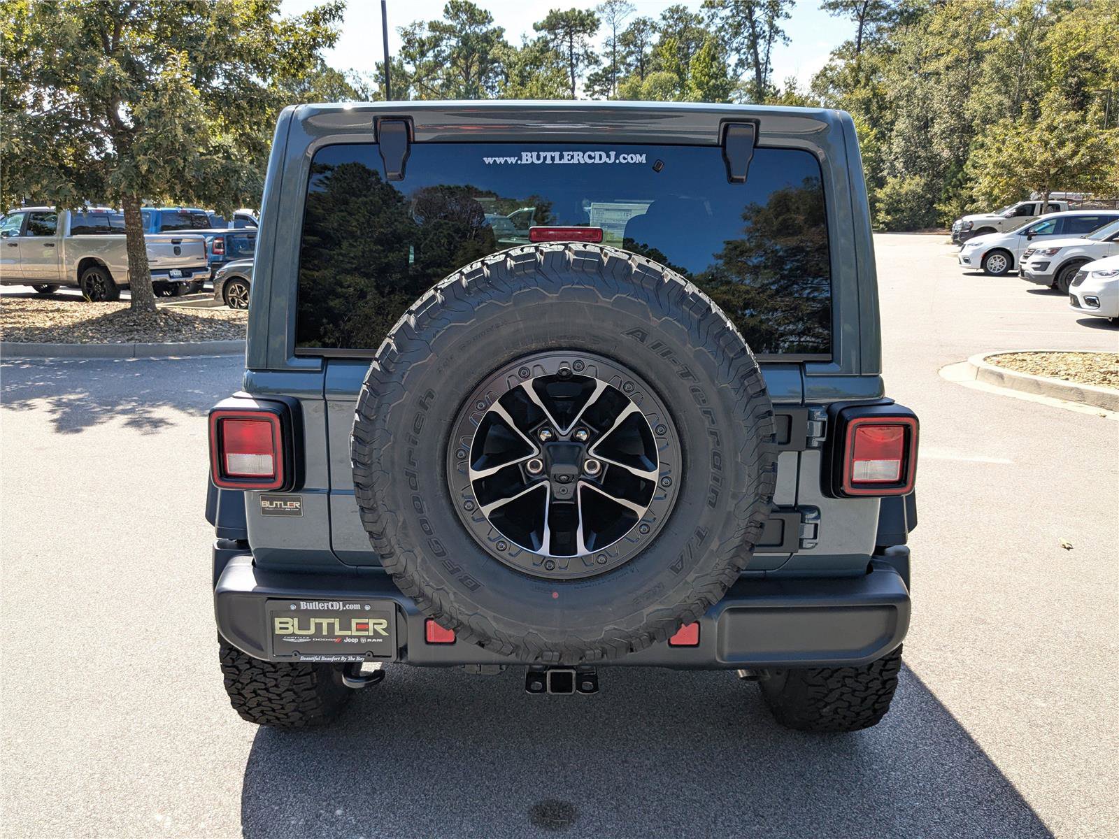 New 2025 Jeep Wrangler Willys image 5