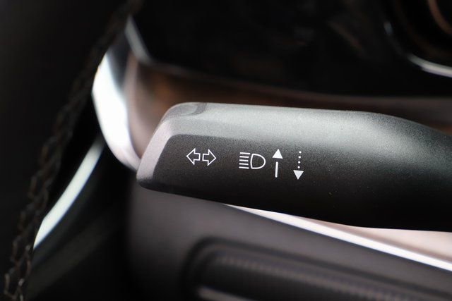 New 2024 Jeep Grand Wagoneer L 4WD w/ Convenience Group III image 49