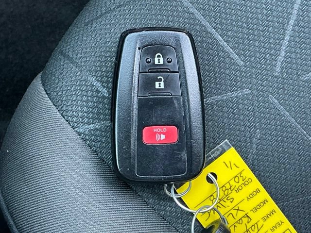 Used 2024 Toyota RAV4 XLE FWD image 30