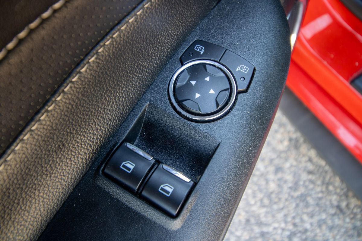 Used 2020 Ford Mustang GT Premium w/ GT Performance Package RWD image 13