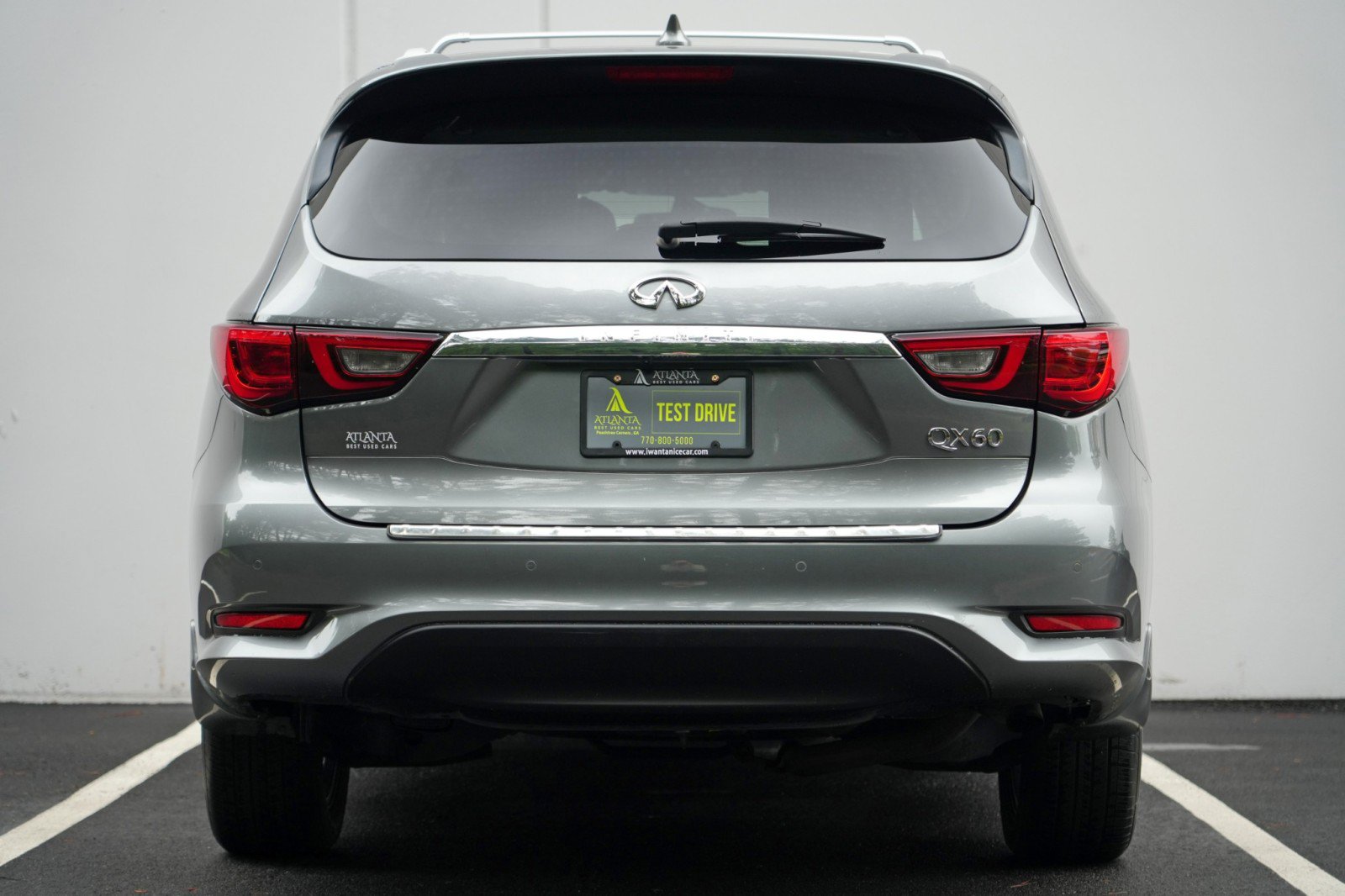 Used 2020 INFINITI QX60 Signature Edition w/ Cargo Package Essential FWD image 10