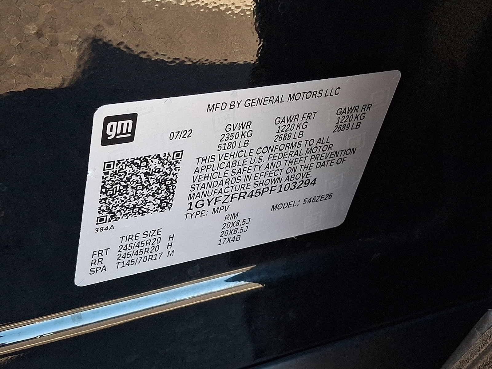 Used 2023 Cadillac XT4 Sport w/ Cold Weather Package image 29