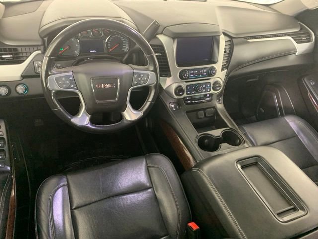 Used 2018 GMC Yukon XL SLT w/ Open Road Package AWD/4WD image 2