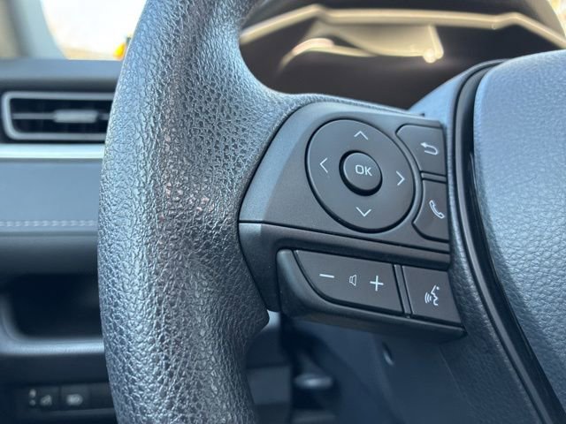Used 2024 Toyota RAV4 XLE w/ Convenience Package image 27