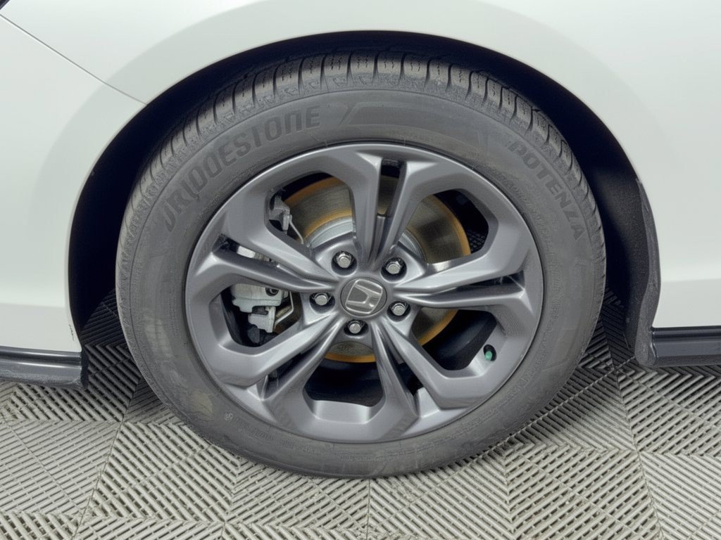 Used 2024 Honda Accord EX-L image 13