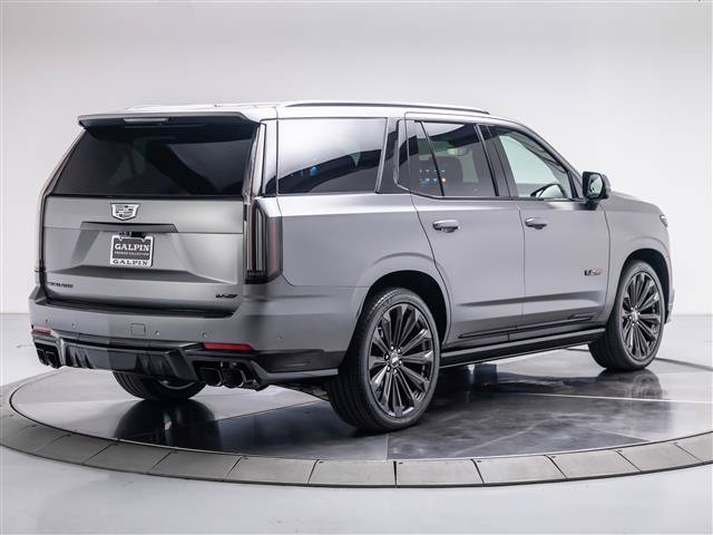 Used 2026 Cadillac Escalade V AWD/4WD image 5