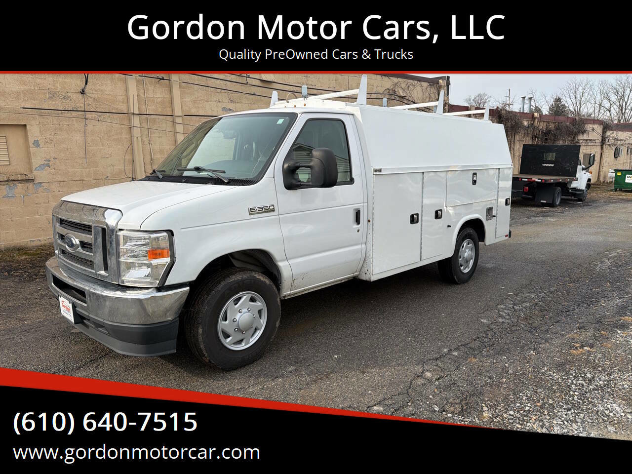 Used 2022 Ford E-350 and Econoline 350 Super Duty w/ Power Windows & Locks Group RWD image 1
