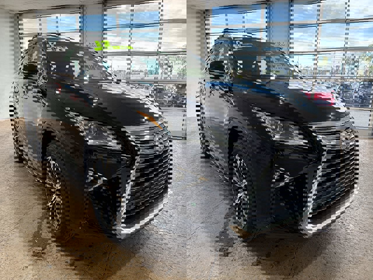 Used 2017 Lexus RX 350 AWD w/ Premium Package image 4