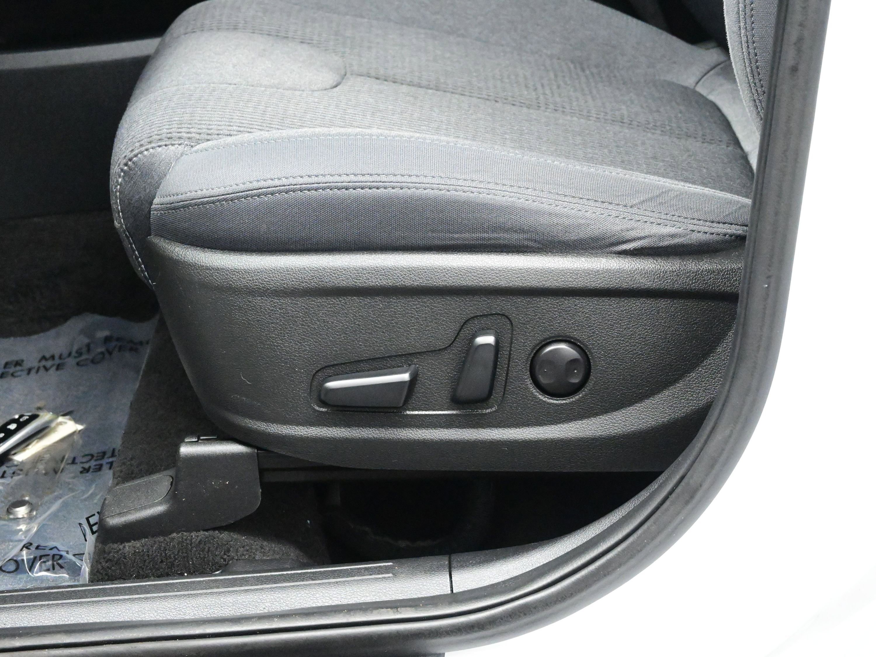 Used 2022 Hyundai Santa Fe SEL AWD/4WD image 10