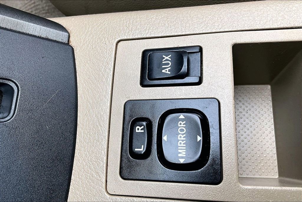 Used 2010 Toyota RAV4 Limited image 35