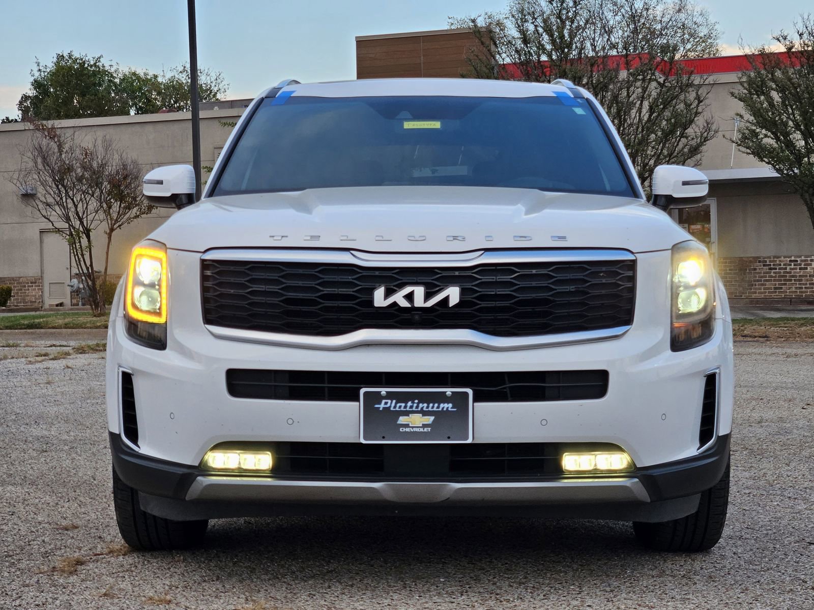 Used 2022 Kia Telluride SX w/ SX Prestige Package image 1