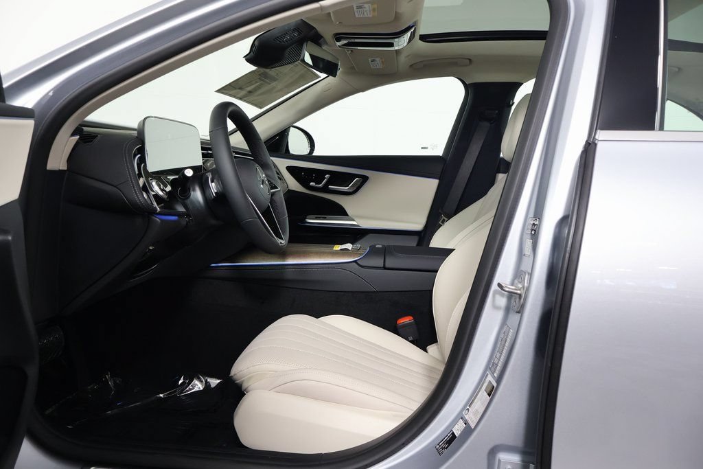 New 2027 Mercedes-Benz E 450 4MATIC Sedan image 5