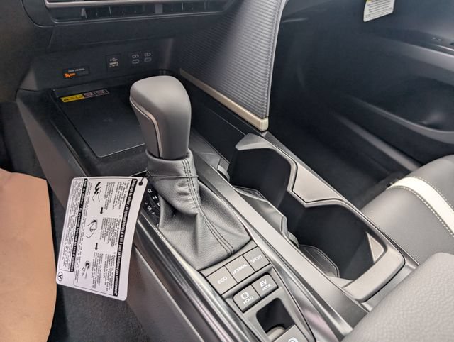 New 2026 Toyota Camry SE FWD image 21