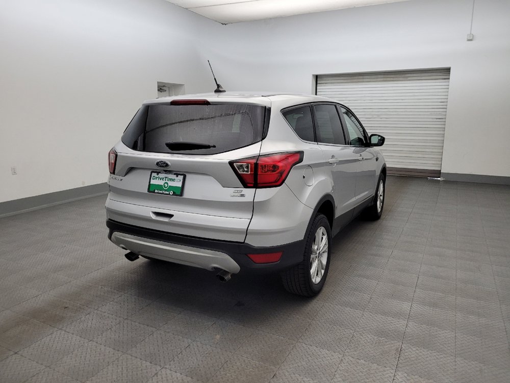 Used 2019 Ford Escape SE AWD/4WD image 9