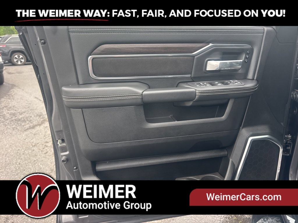 Used 2025 RAM 3500 Laramie w/ Sport Appearance Package AWD/4WD image 28
