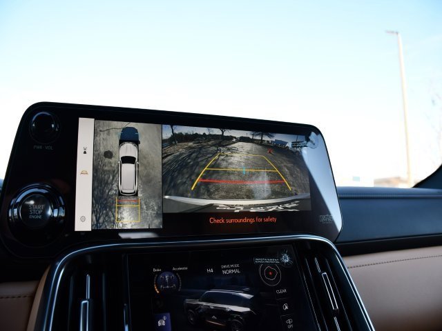 New 2026 Lexus LX 600 4WD w/ Luxury Package image 17