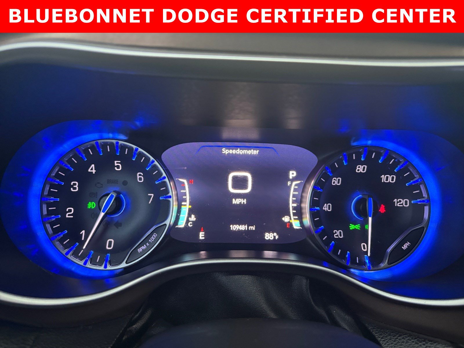 Used 2019 Chrysler Pacifica Touring Plus w/ Advanced Safetytec Group FWD image 14