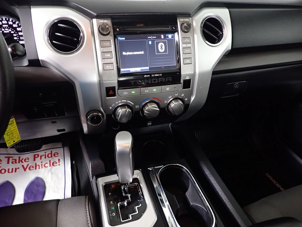 Used 2018 Toyota Tundra SR5 w/ TRD Off Road Package AWD/4WD image 29