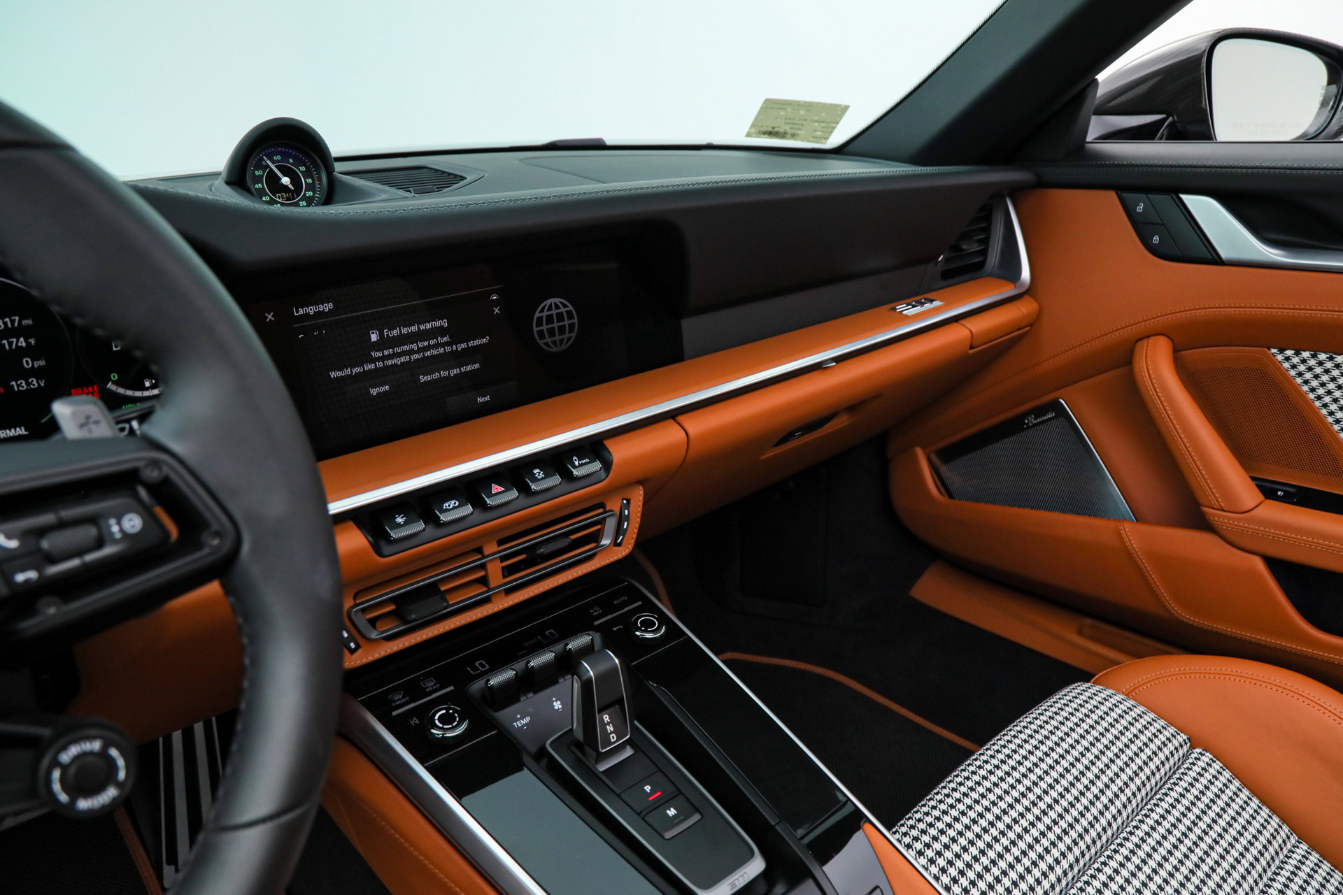 Used 2025 Porsche 911 Turbo S image 30