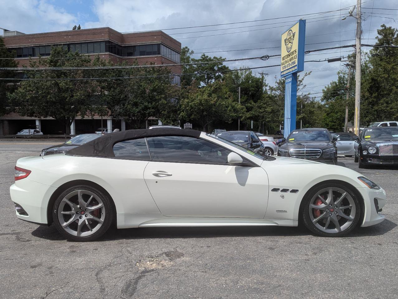 Used 2014 Maserati GranTurismo MC RWD image 6