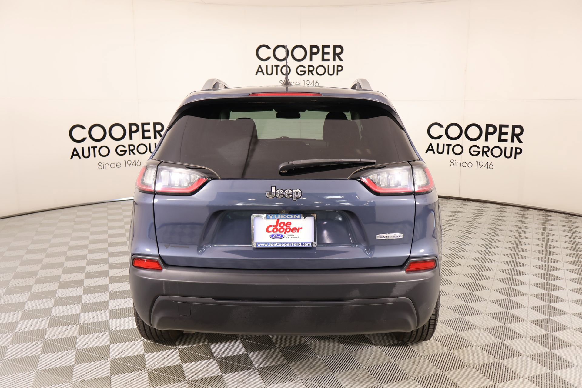 Used 2020 Jeep Cherokee Latitude w/ Cold Weather Group image 21