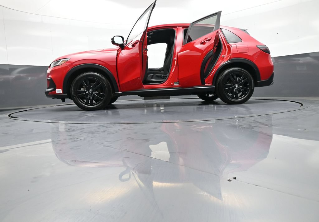 Certified 2026 Honda HR-V Sport image 47