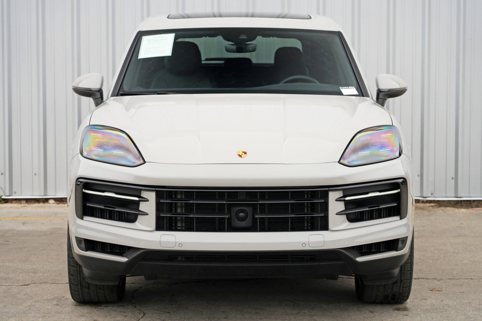 Used 2024 Porsche Cayenne w/ Premium Package image 49
